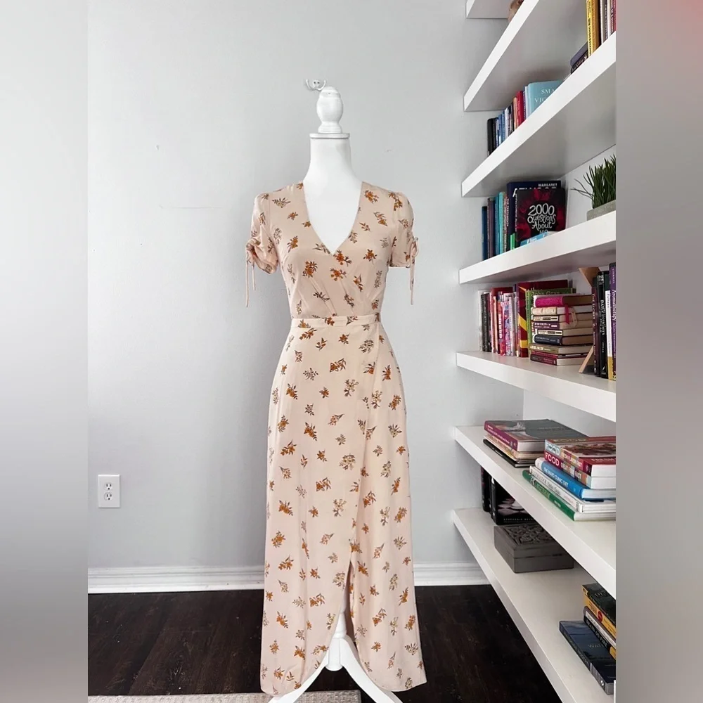 Madewell 100% Silk Faux Wrap Maxi Dress in Field Bouquet size 00 - Picture 3 of 16